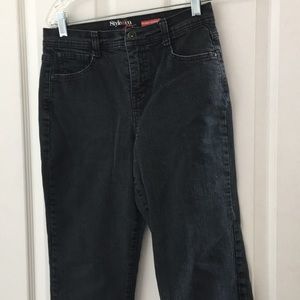 FINAL MARKDOWN Style & co Jeans 4 short
